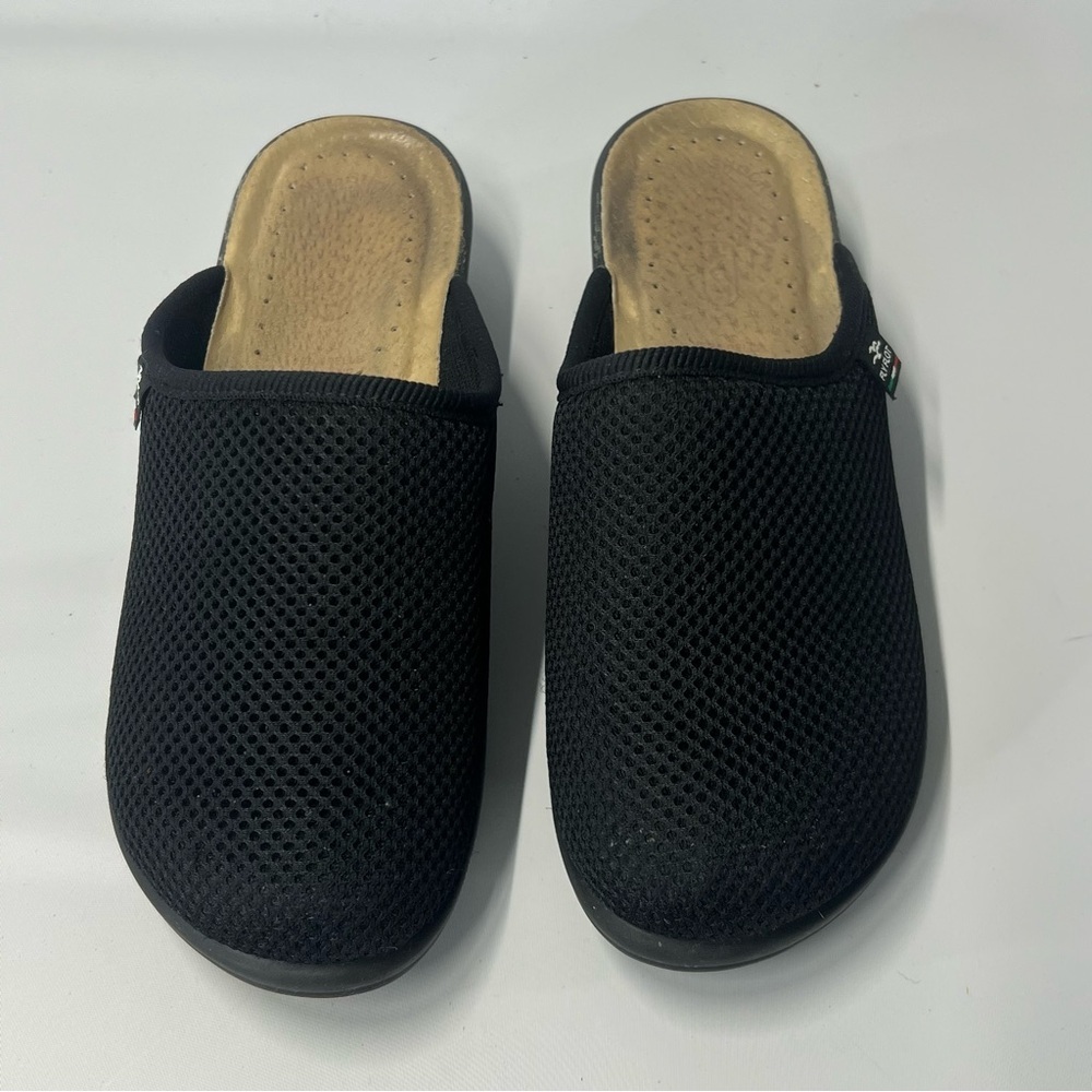 FLY FLOT women’s Size EU 38 US 8 Black Mesh Slip On clog mule
